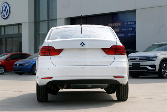 这才是神车的入库方式,这才是真正的神车