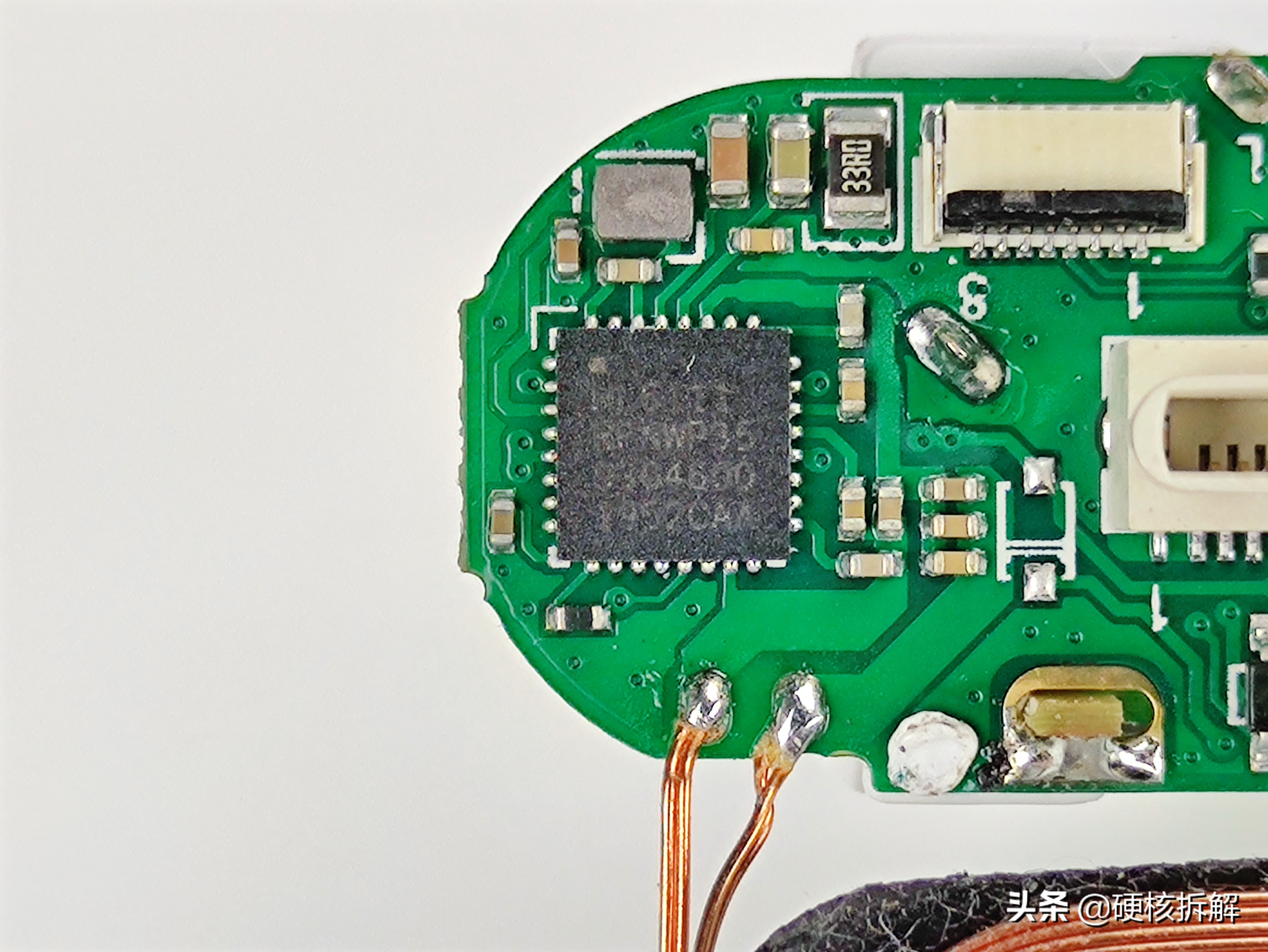 苹果耳机拆盒真假辨别airpods三代,华强北airpodspro耳机和正品对比
