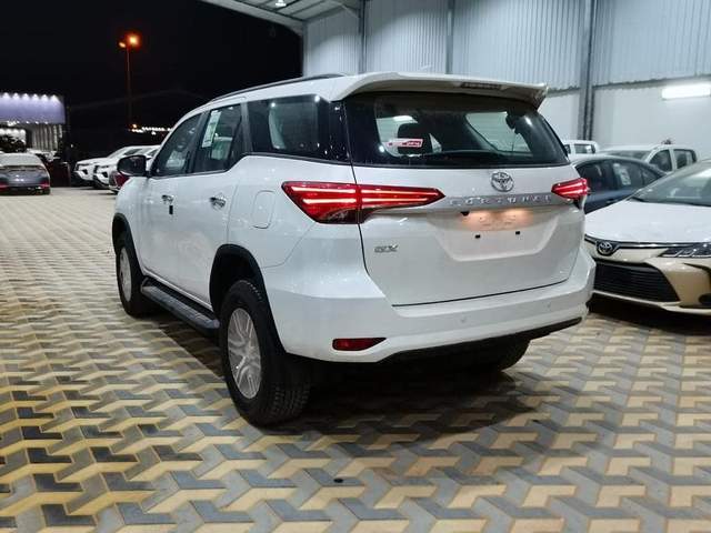 2019款全新丰田奔跑者,小霸道丰田奔跑者