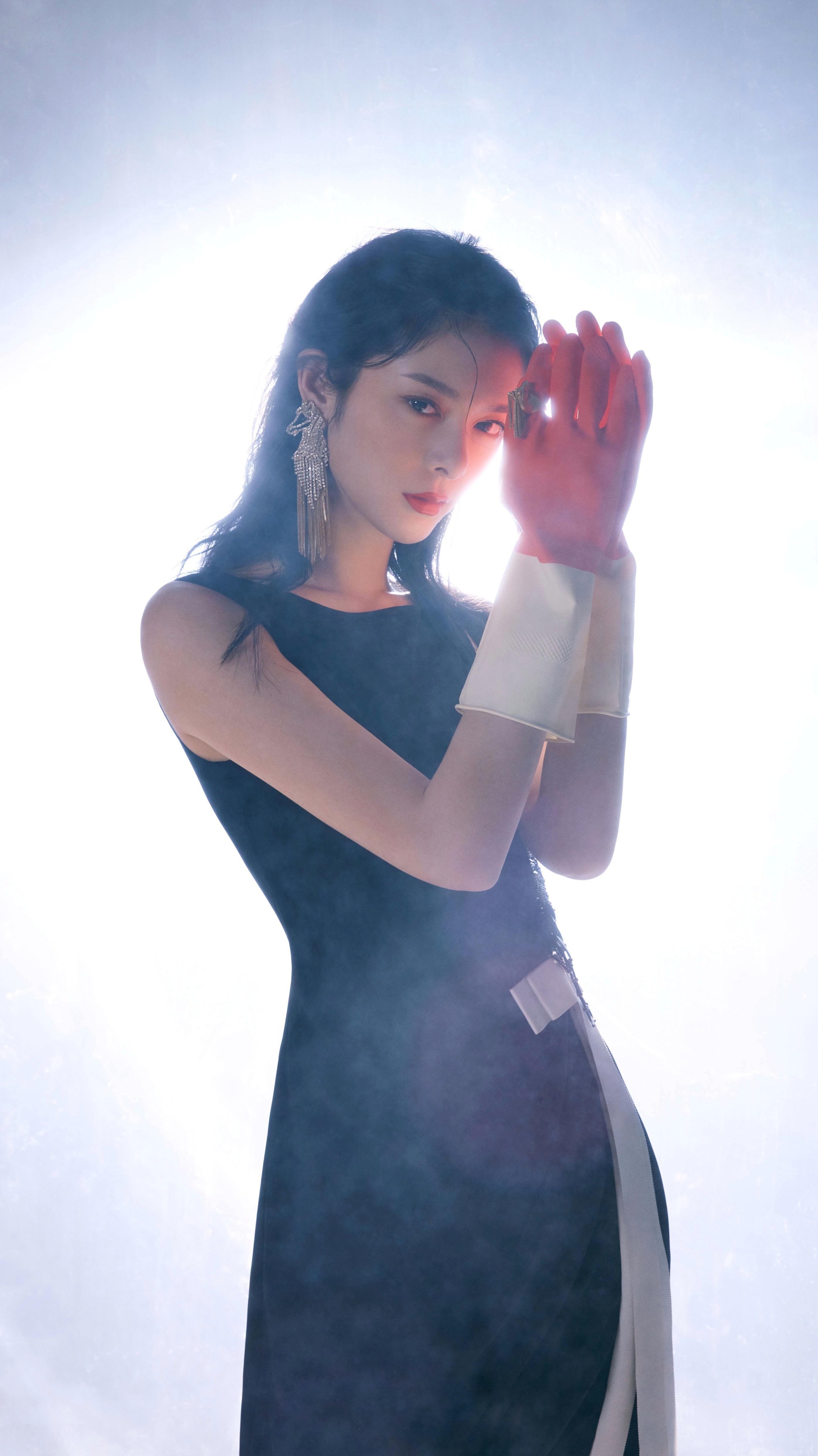 相比小清新，恶女风似乎更胜一筹！看看她们就懂了