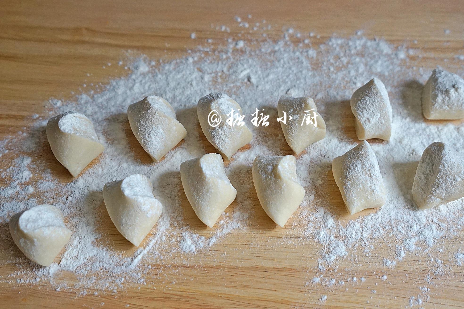 这才是馅饼最好吃的做法,早点香酥馅饼的简单做法