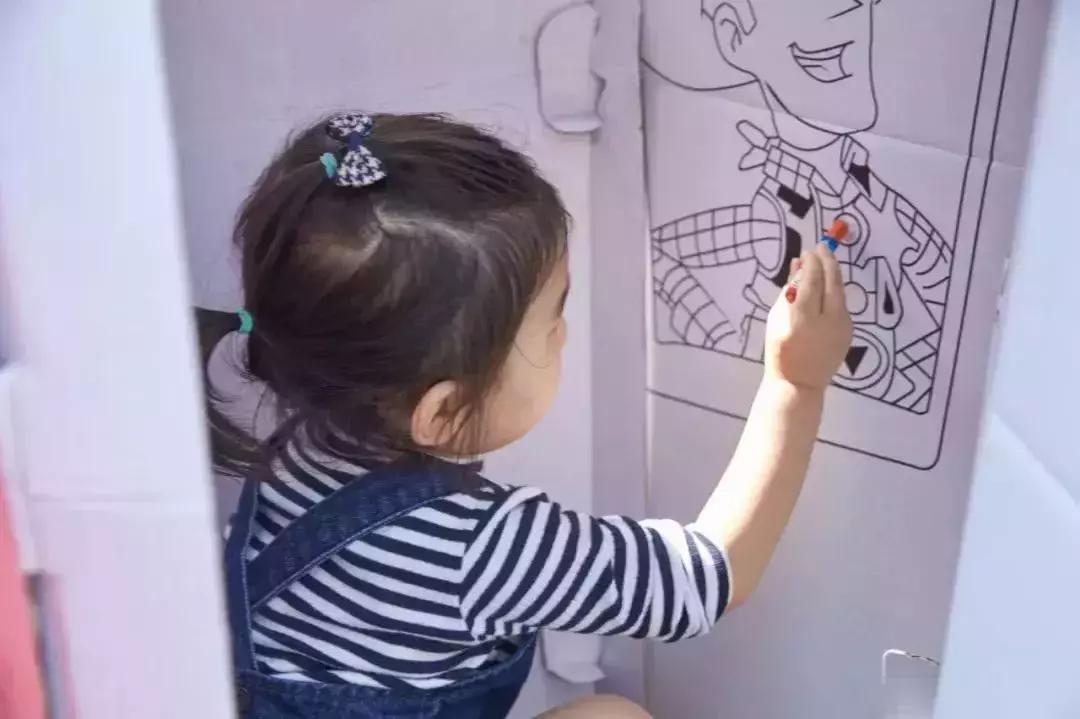 探索太空奇遇季,带孩子探索宇宙体验太空之旅