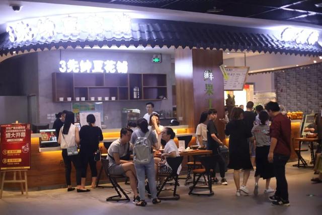 每个地方的万达广场是不是一样,中国最有特点的万达广场