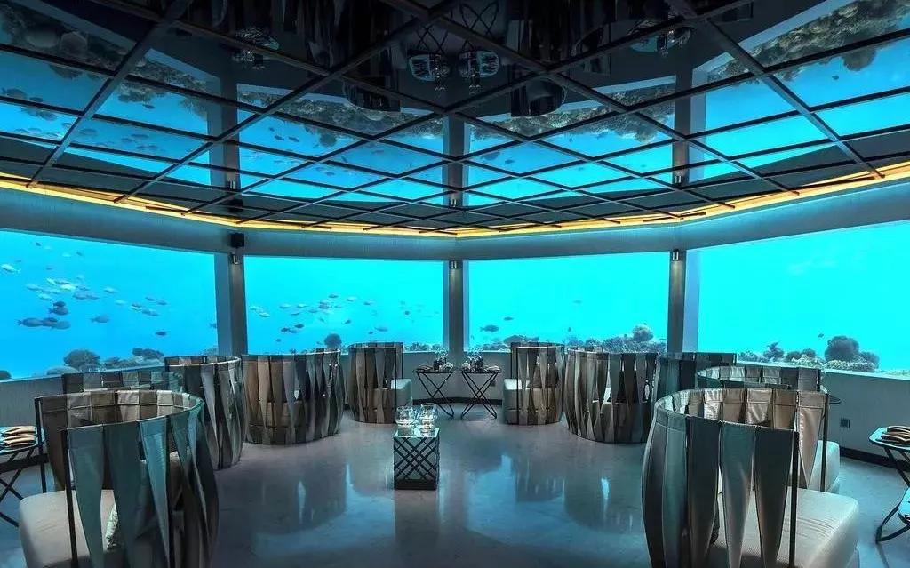 马尔代夫七星选岛全攻略,马尔代夫沙滩别墅出海游泳