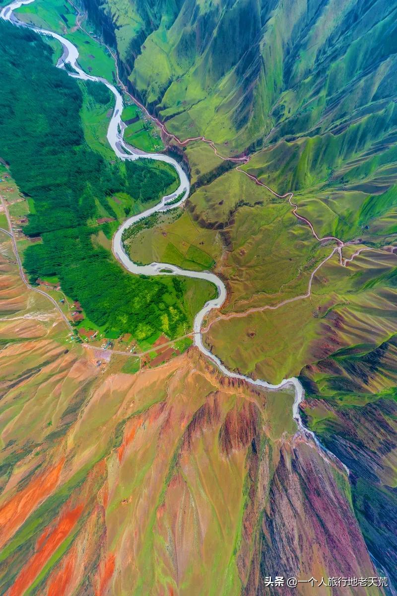 如果你不了解现实你就去看历史,如果你不了解历史就无法展望未来