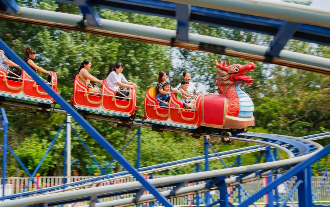 趣游南娱嗨翻天，你想玩的都在这里