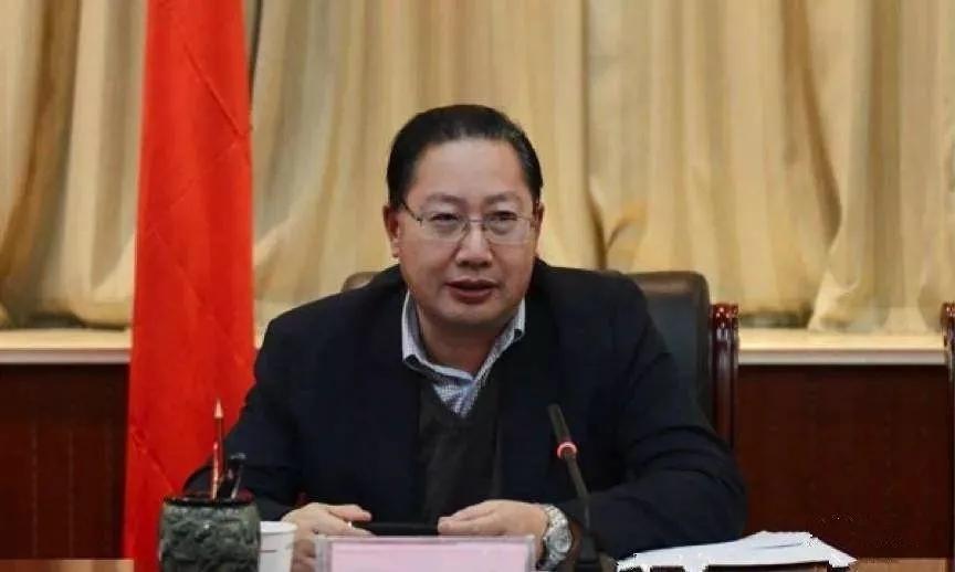 咸阳巨资“续命”,“奶娘”输血,“趴下去”的彩虹能否站起来?