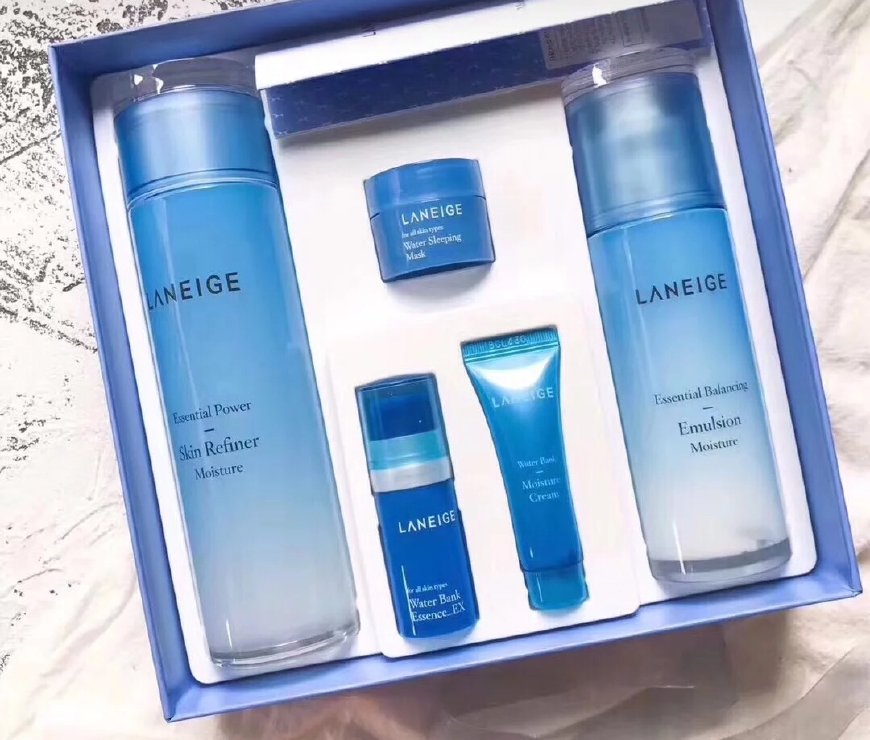 水乳套哪个适合油皮冬季高端,水乳套盒推荐秋冬补水