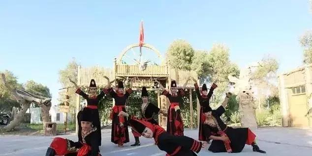 南疆小县城的百年饮料，制作技术堪比茅台，被誉为中国白兰地