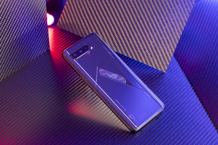 rog手机骁龙888plus独显,rog游戏手机骁龙888plus