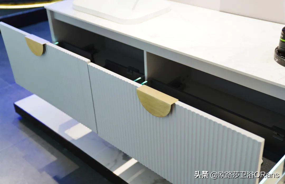 当地中海风席卷了你的浴室，是一种怎样的体验呢？