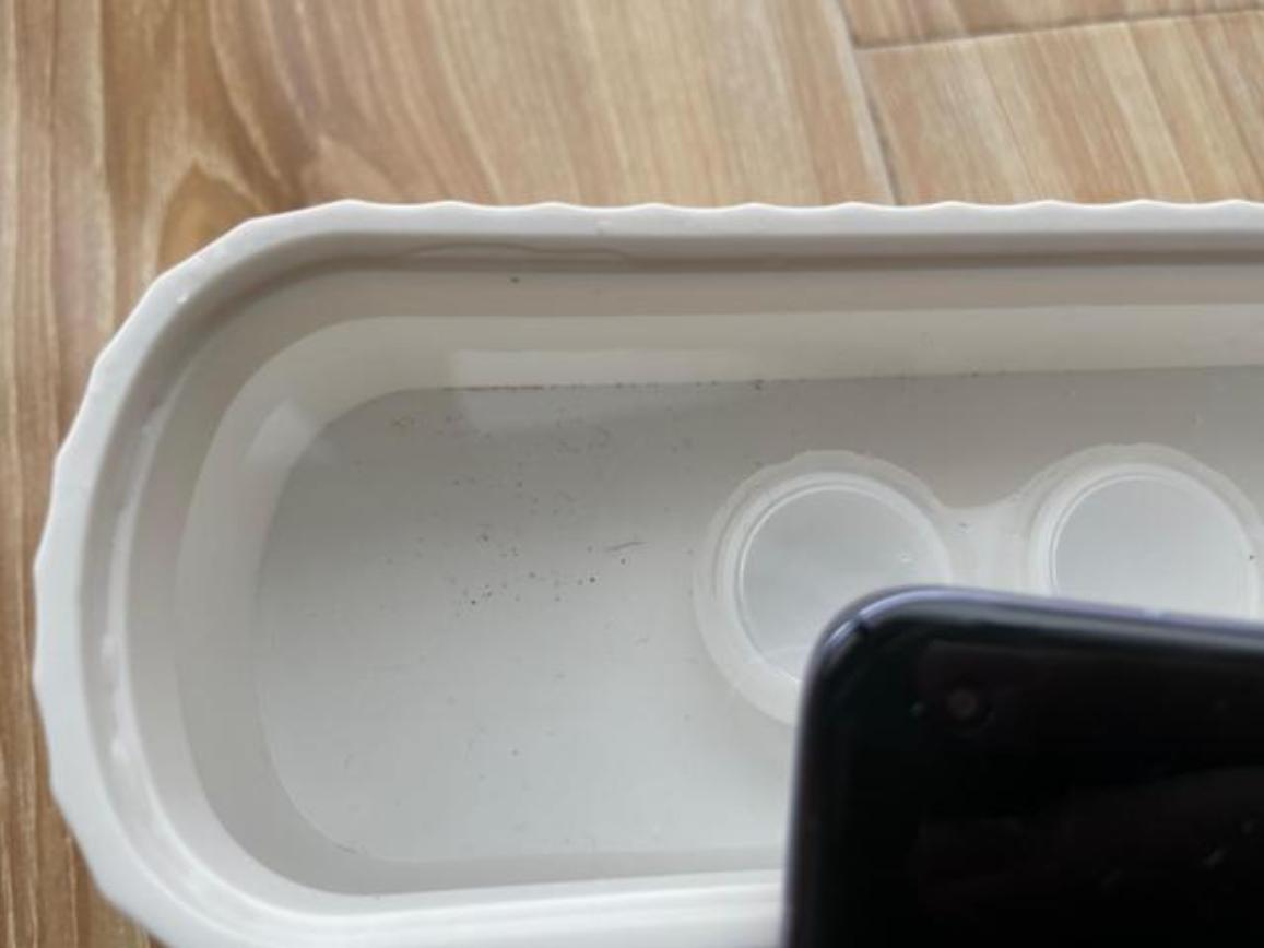 小米11pro能不能放水里,小米11pro水下能使用吗