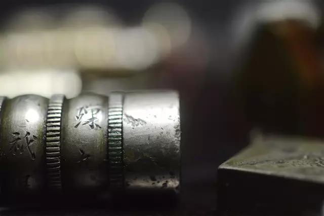 从前的锁好看钥匙也精美,从前的锁好看钥匙也精美什么意思