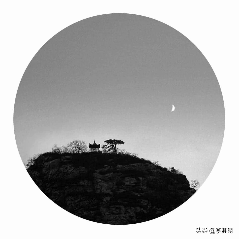 登上了高台，才能更接近阳光，更接近天空