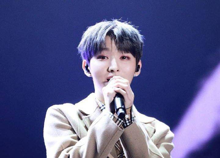 李钟硕现在在入伍吗,2017李钟硕入伍