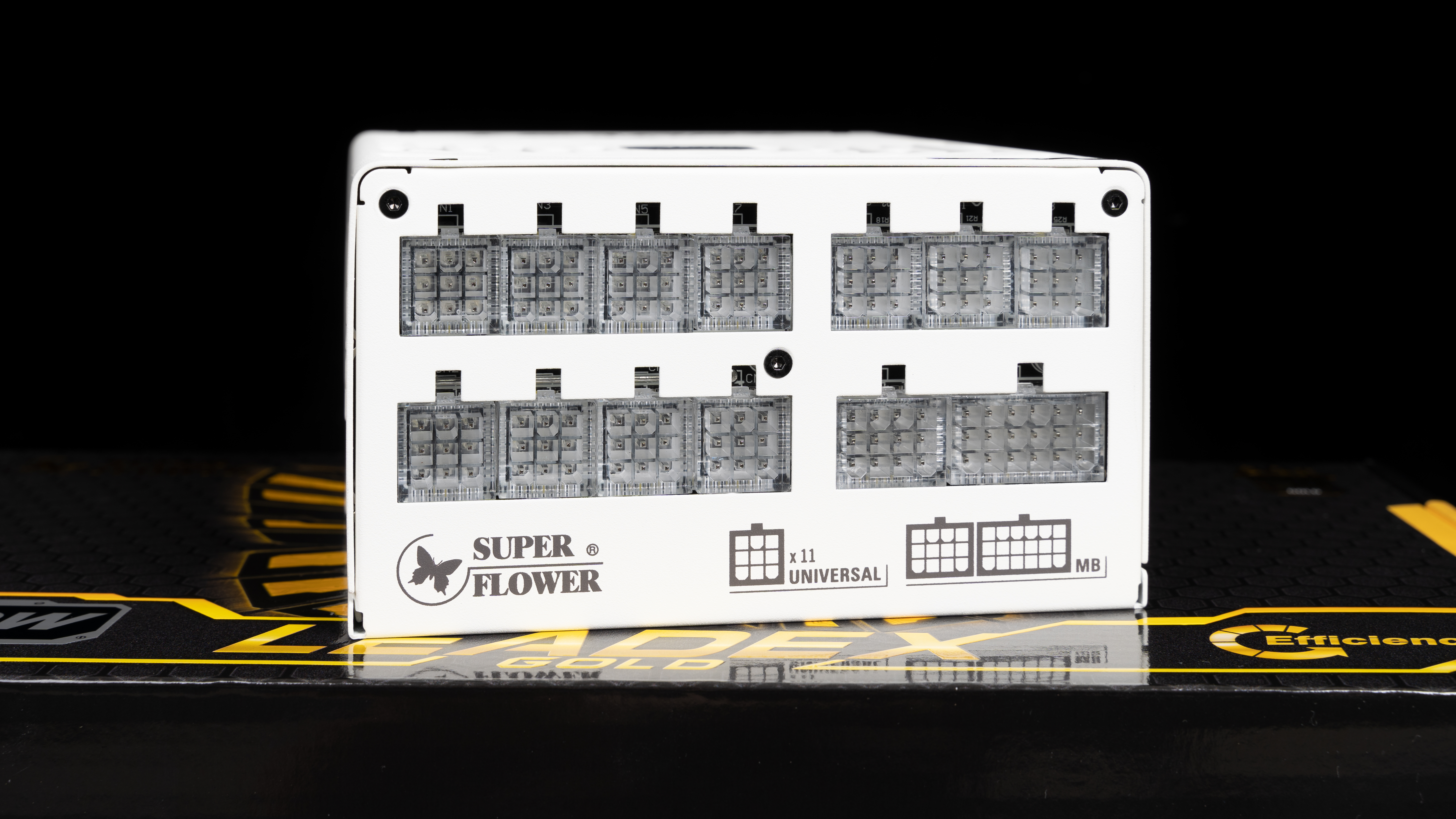 i9-12900K+ROGSTRIXZ690-E开箱测试，对比11900K提升巨大