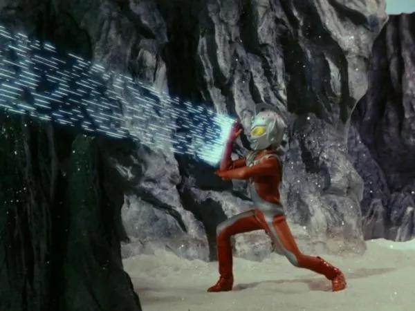 泰罗奥特曼技能大全,泰罗奥特曼街机大招怎么放