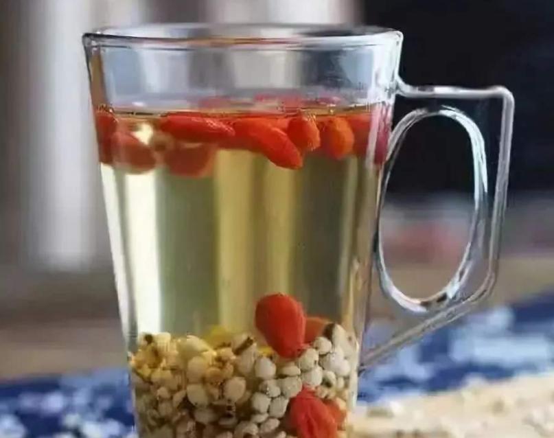 同样的黑枸杞价格差距为啥那么大,黑枸杞价格暴跌原因