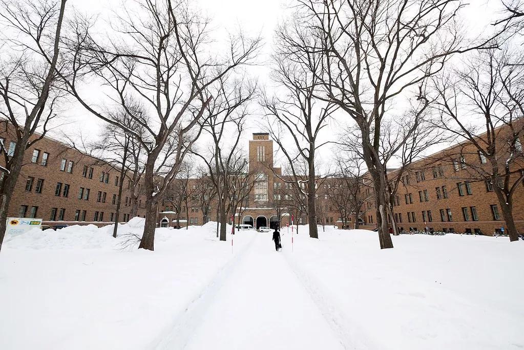 一条让你经历四季的旅游线路,一条绝美自驾游路线图