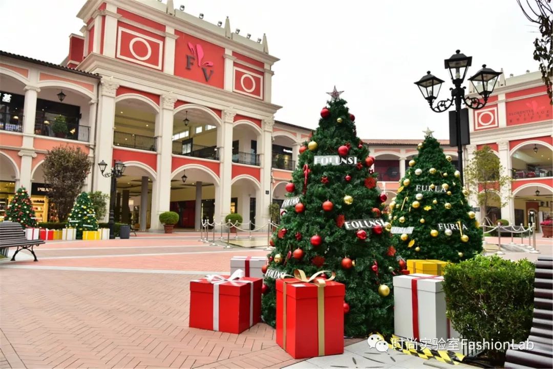2折起的国际奢品折扣，去到这个意式奥莱小镇就能秒到