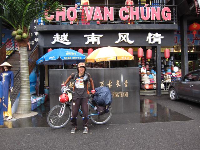 一.越南VietNam，骑着破车到越南，还没入境就已发觉旅途艰难