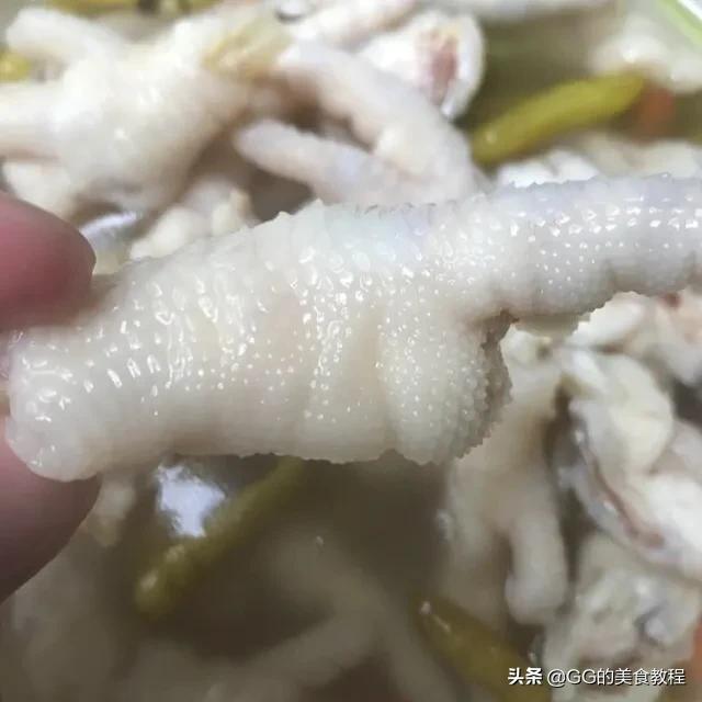 泡椒凤爪的秘制配方,柠檬泡椒凤爪酸辣爽口怎么做好吃