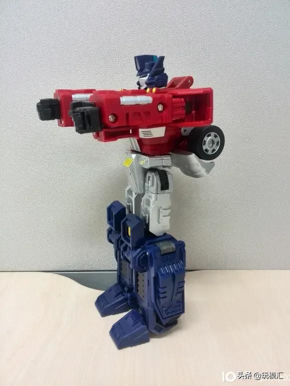 擎天柱电影版ls03玩具,03岁的玩具