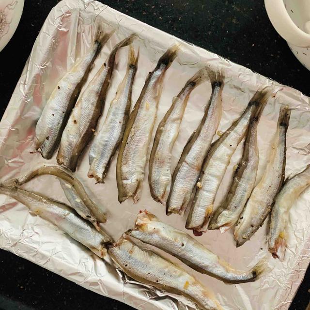 椒盐烤多春鱼的食谱,盐烤多春鱼正宗做法