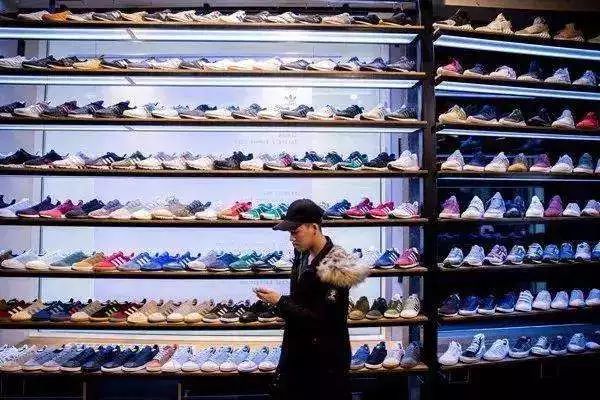 炒鞋用什么看行情,炒鞋应该挑什么码