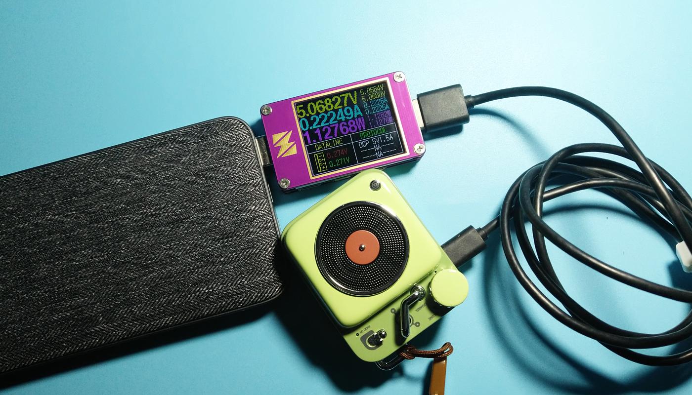 苹果充电头用小米120w快充的,苹果可以用小米120w快充