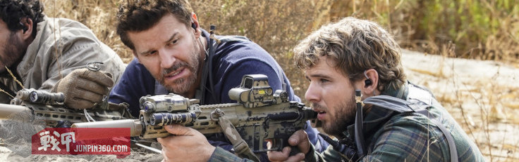 美剧海豹突击队枪战,美剧海豹突击队用的什么枪