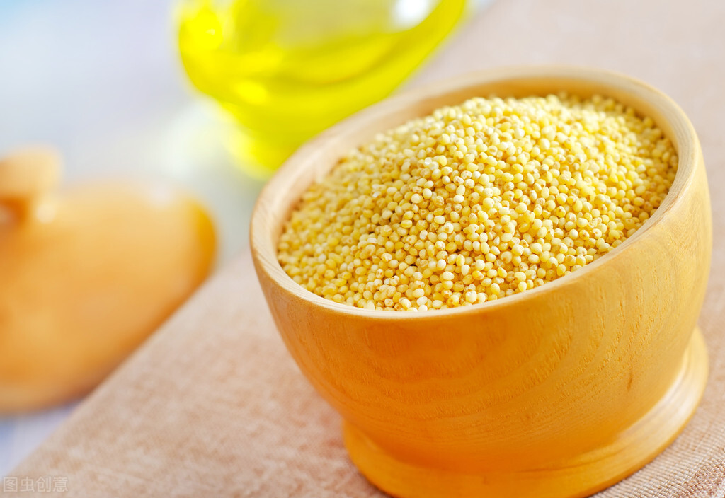 坐月子怎么缓解虚汗,产后口苦口渴是什么原因