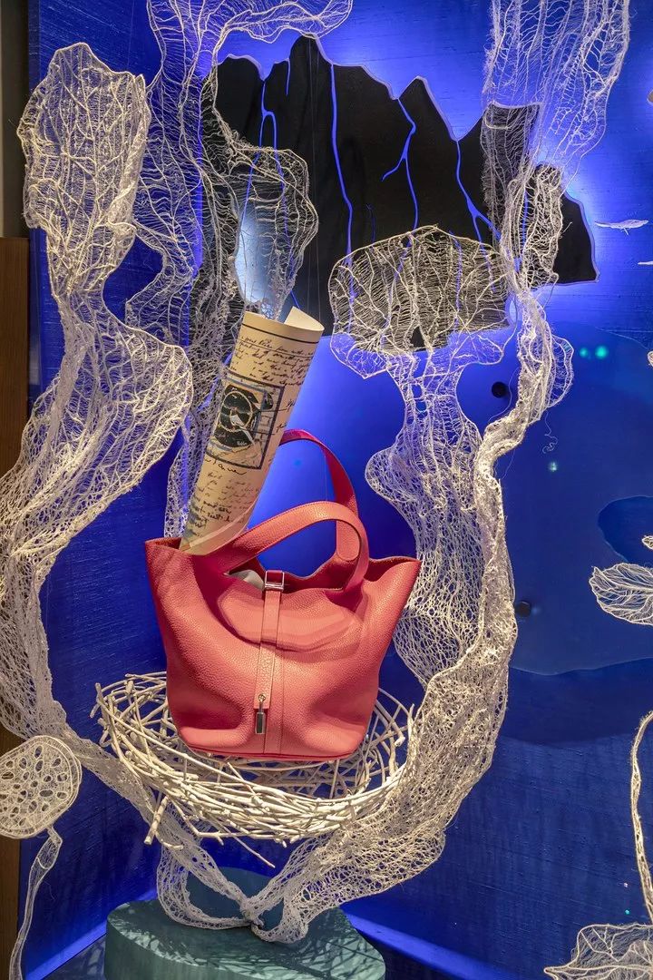 爱马仕橱窗展示设计手绘图,爱马仕2023橱窗设计最新款