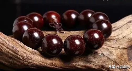你的属相适合戴什么手串,本命年女性适合戴什么旺财手串
