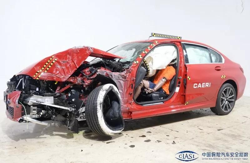 时隔一年再战中保研碰撞测试 (中保研碰撞测试排名最新高清)