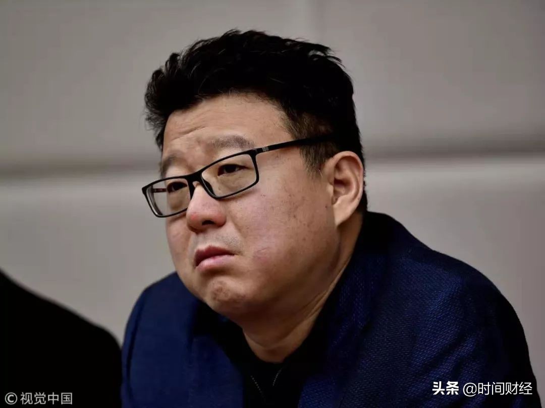 加拿大鹅黑标鉴定真伪图解,加拿大鹅羽绒服真假鉴定视频