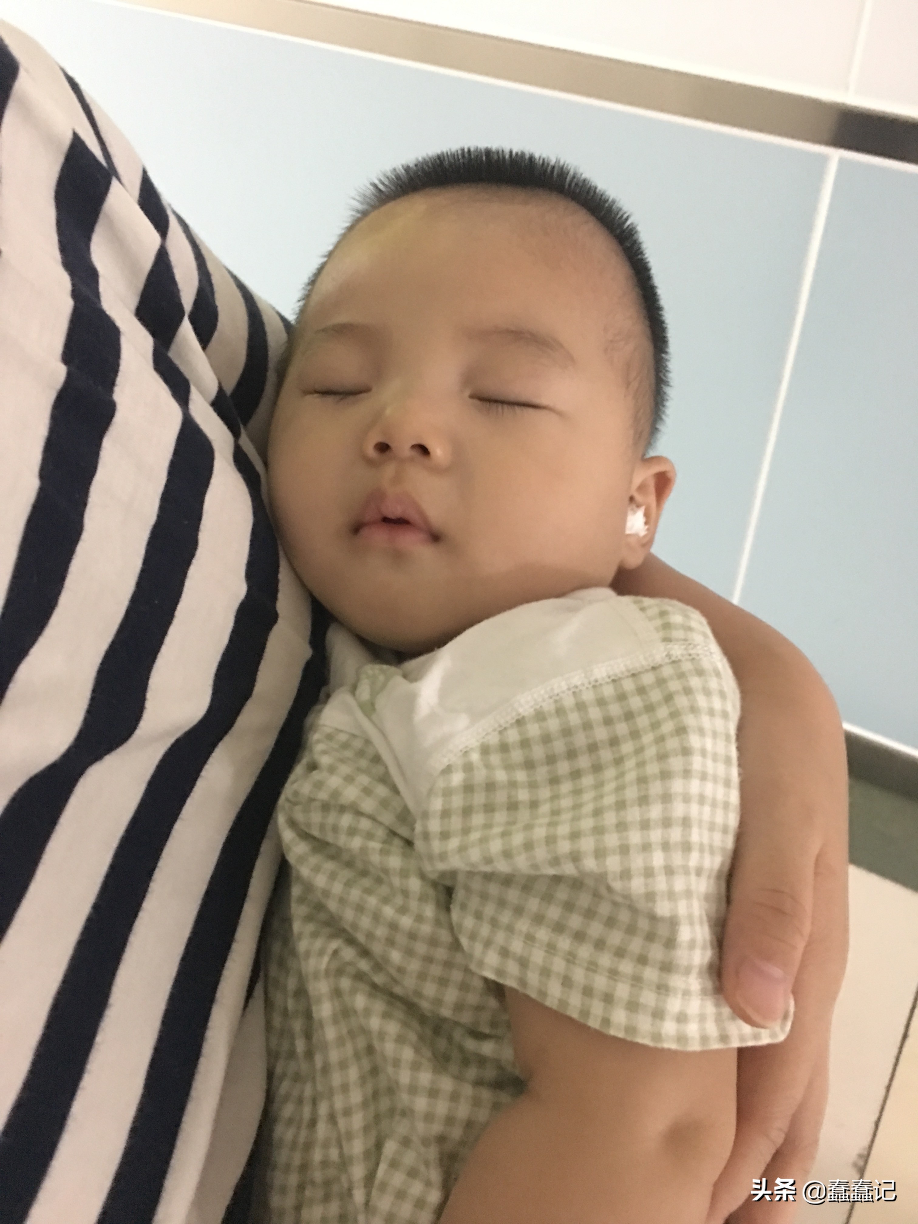 七个月检查宝宝头偏小,7个月婴儿头围40做核磁共振正常