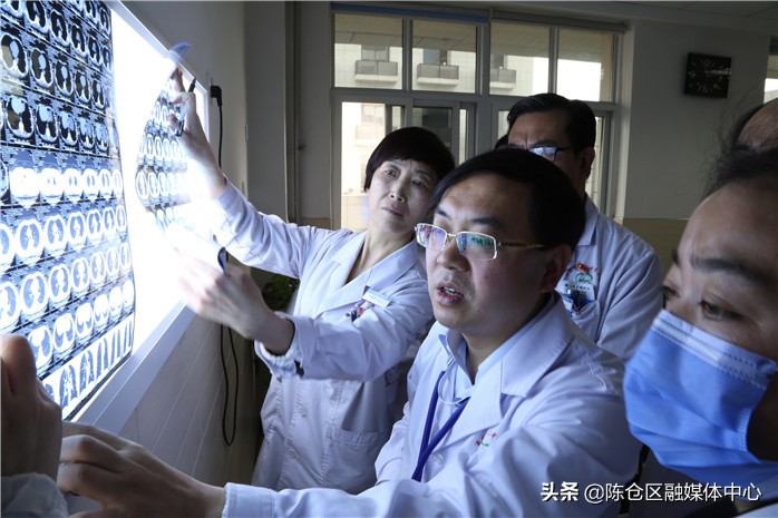 医者仁心大爱无疆原版,对医者大爱医者仁心的深刻理解