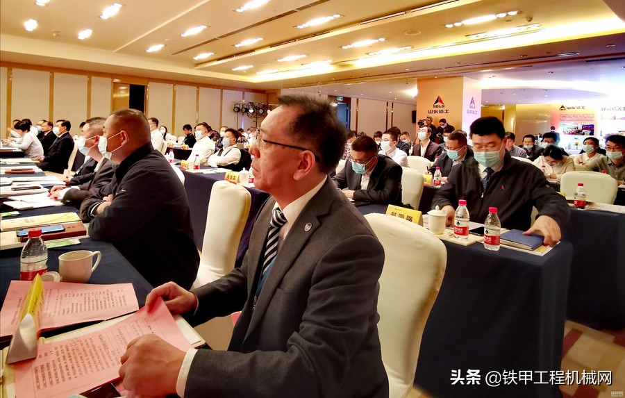 谁打质量牌，谁就有未来！走进临工，感受中国智造的魅力