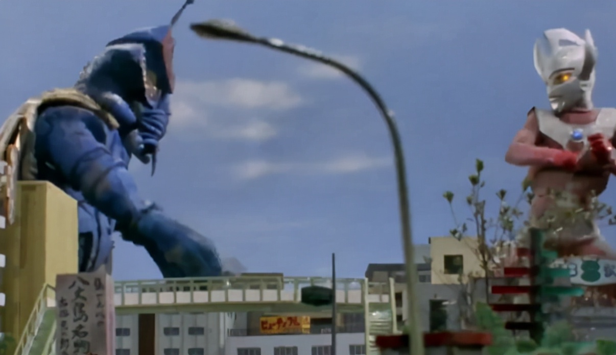 泰罗奥特曼小丑,泰罗打小丑