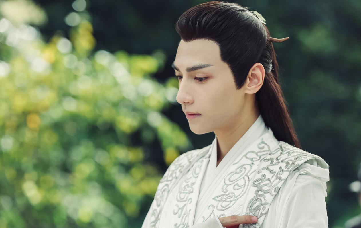 痴情*男美**阿波罗，风流神王宙斯：不完美的希腊众神却成艺术家宠儿