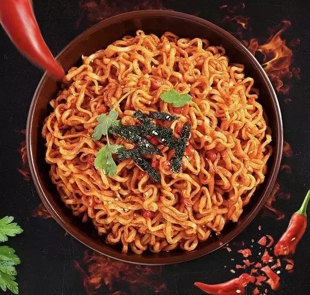 学生党没钱吃饭了怎么办,学生没钱了吃速食省钱