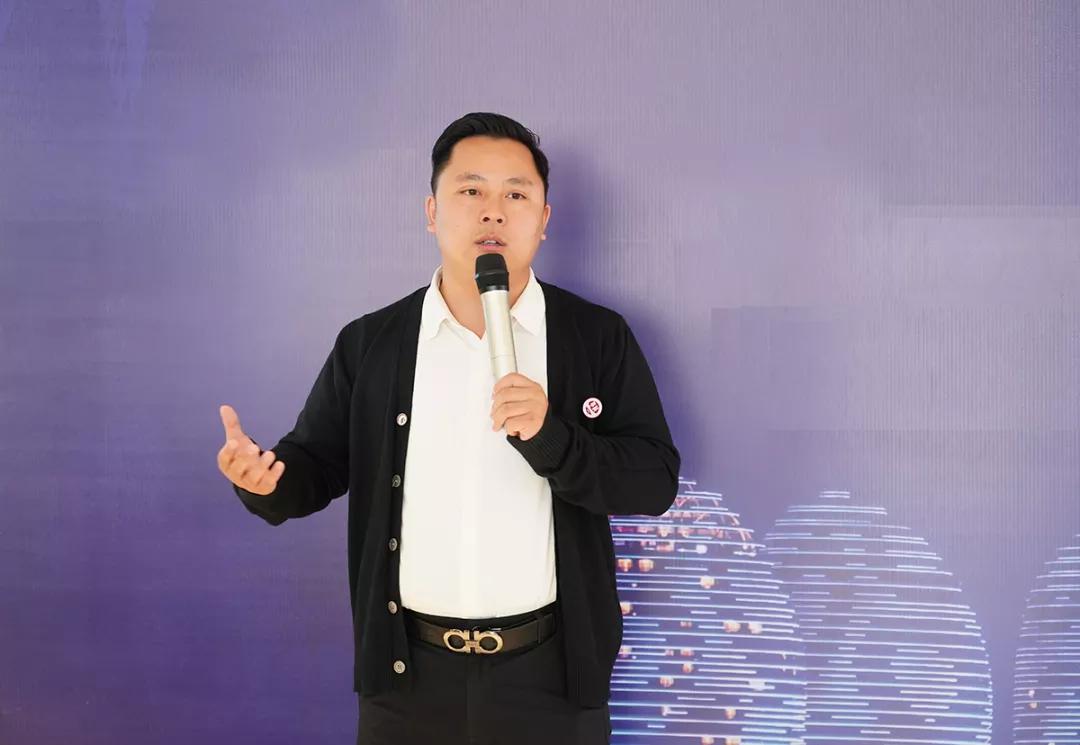 鍖椾含鏍煎鍗庡寳杩愯惀涓績,鏍煎鏁欒偛鍗庡寳杩愯惀涓績