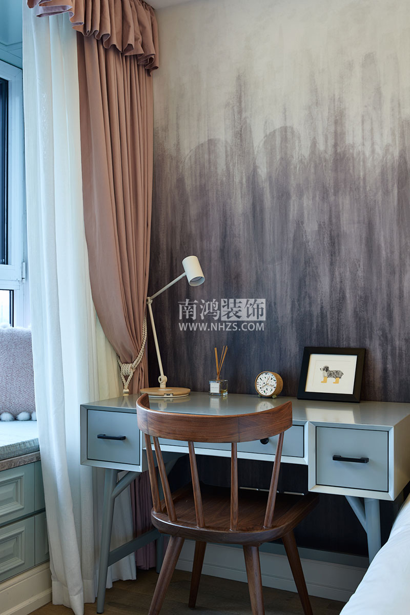 红黄蓝三色混合,红黄蓝色彩融合