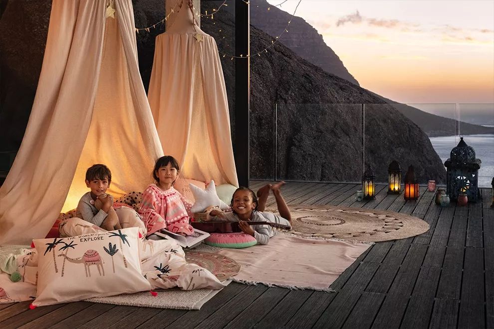 在zarahm买衣服怎么样,为什么年轻人都喜欢在zara买衣服