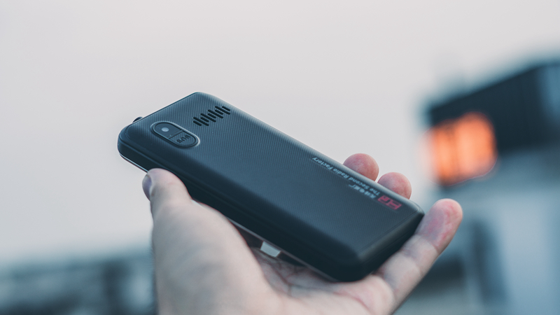 2012年诺基亚发布的按键手机,诺基亚有一款按键可以旋转的手机