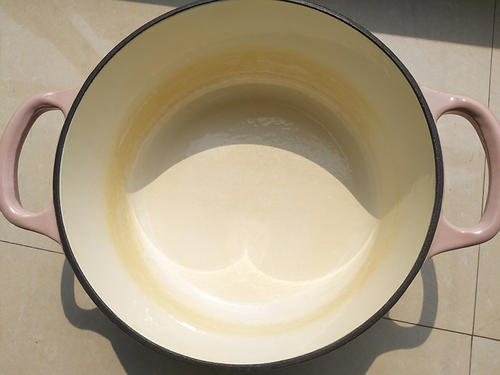 日常锅具养护,第一次使用锅具怎么保养呢