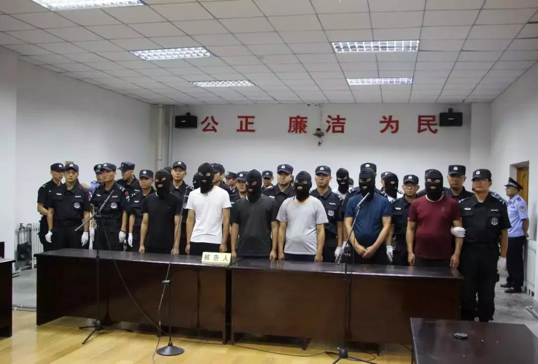 【扫黑除恶进行时】大快人心!甘肃这些涉黑涉恶团伙都判了多名“黑老大”领刑