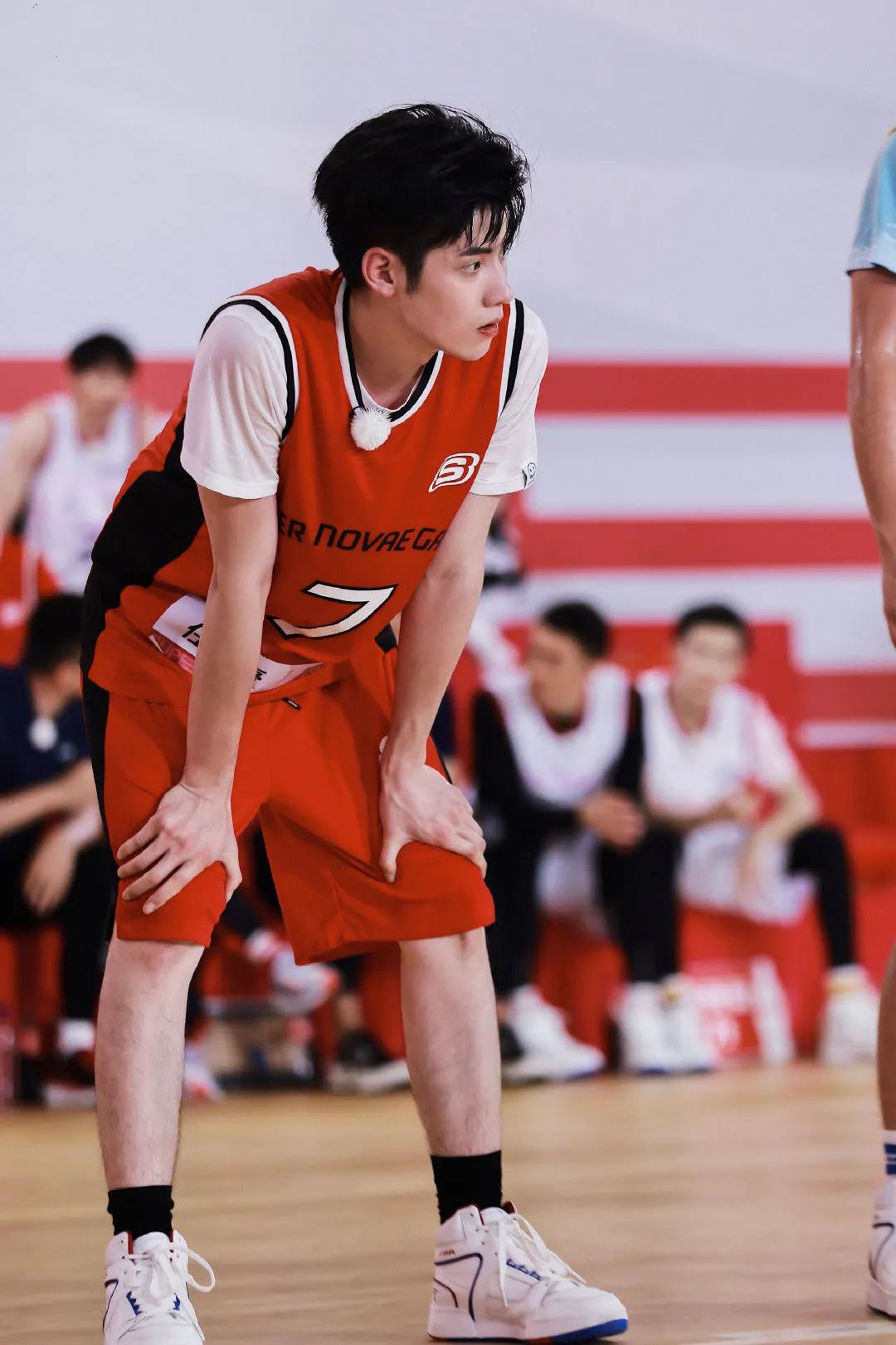 许幻山详细解析,许幻山丢高尔夫球