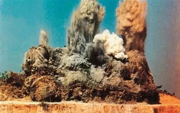 1978年的深圳和2018年的深圳,1980年的深圳和现在的深圳